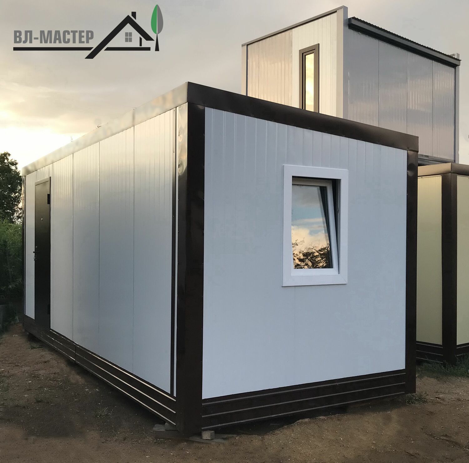 Бытовой модуль с боковым входом 6.00х2.45м